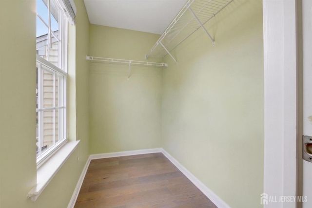 16 Morris Lane, Cranbury, NJ 08512