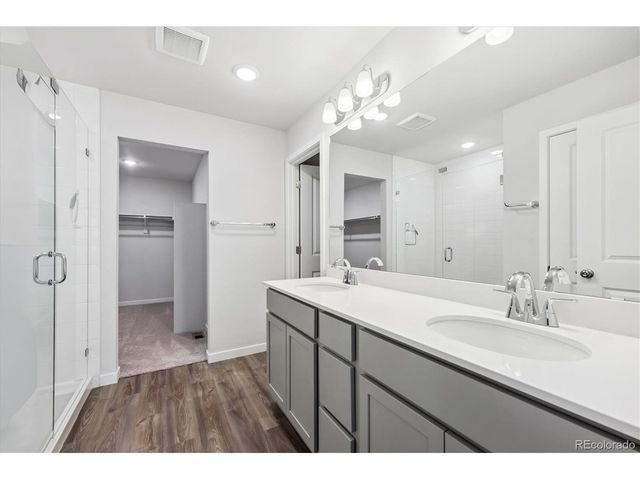 4550 Blue Grama Dr, Dacono, CO 80514