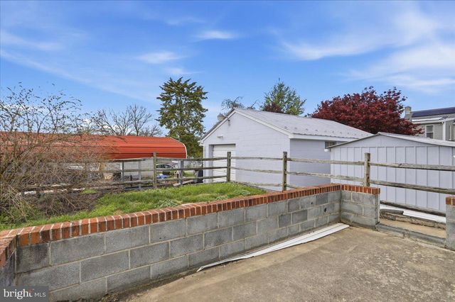 408 FAIRVIEW AVE, Waynesboro, PA 17268