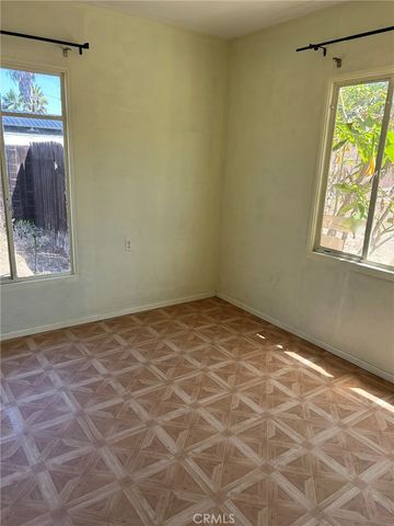 453 N Westwind, El Cajon, CA 92020