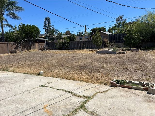 453 N Westwind, El Cajon, CA 92020