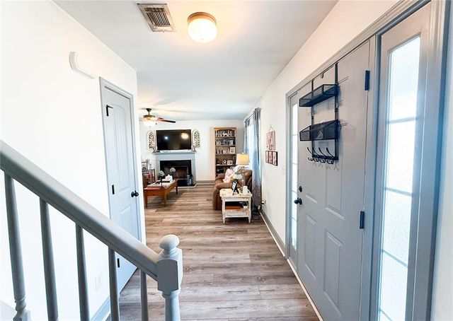 8743 Moss Hill Drive, Clermont, GA 30527