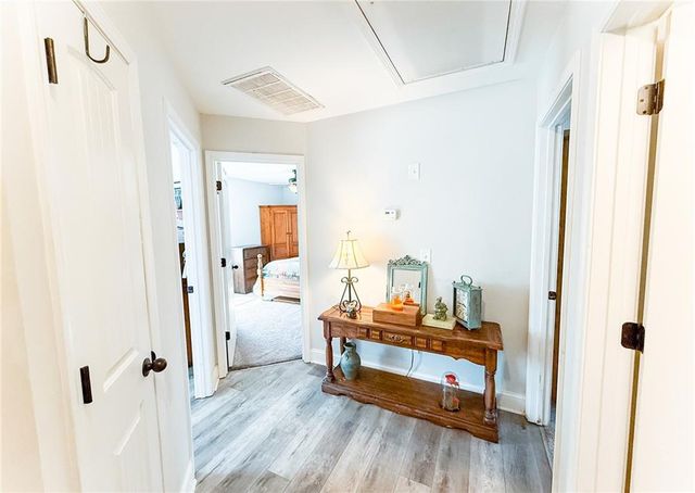 8743 Moss Hill Drive, Clermont, GA 30527