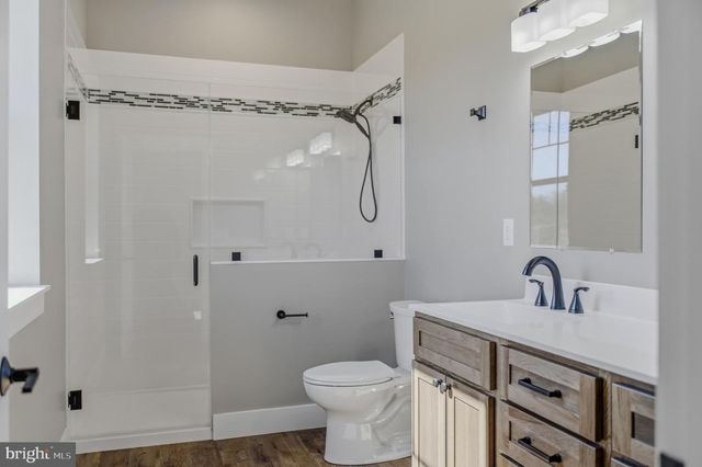 237 FOGGY BOTTOM LN, Berkeley Springs, WV 25411