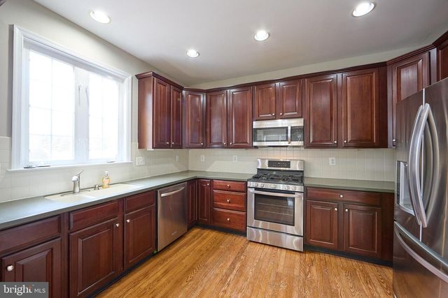 112 LINDLEY LN, Pottstown, PA 19465