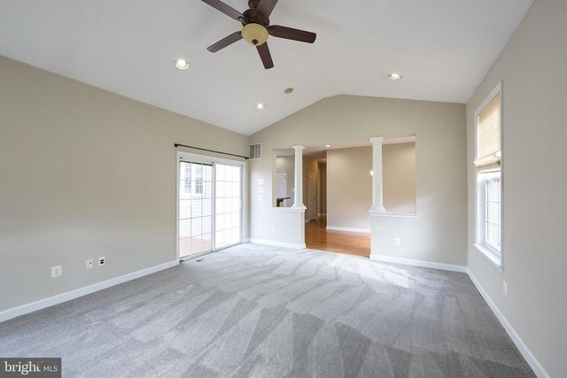 112 LINDLEY LN, Pottstown, PA 19465