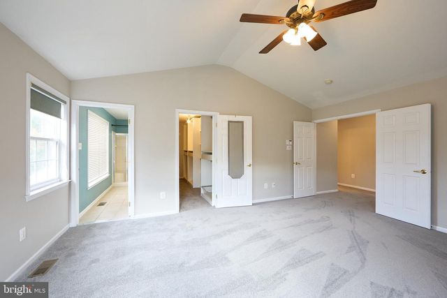 112 LINDLEY LN, Pottstown, PA 19465