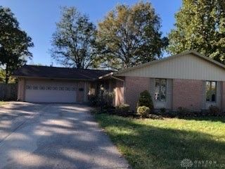 2800 Bellsburg Drive, Dayton, OH 45459