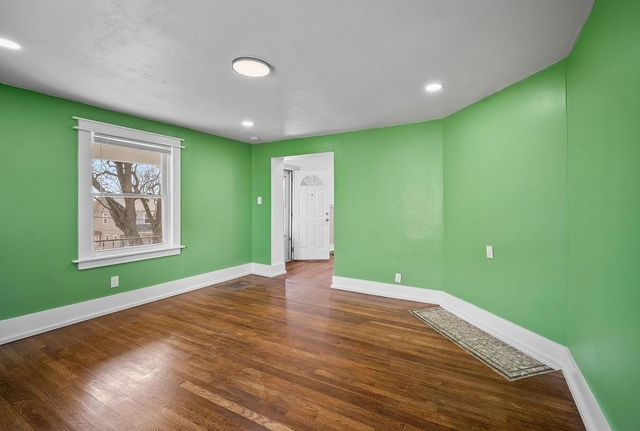 1030 Waverly Avenue, Kansas City, KS 66104