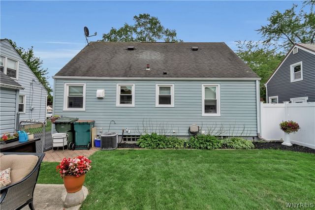 78 Jackson Avenue, North Tonawanda, NY 14120