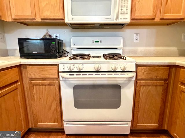 2114 Appaloosa Way, Conyers, GA 30012