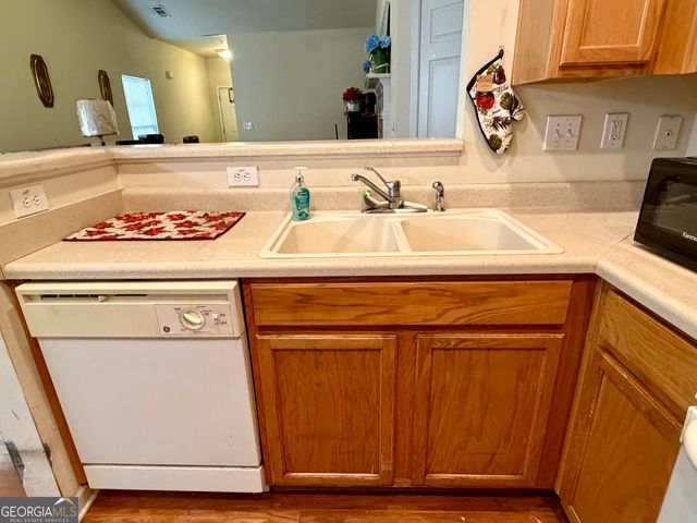 2114 Appaloosa Way, Conyers, GA 30012