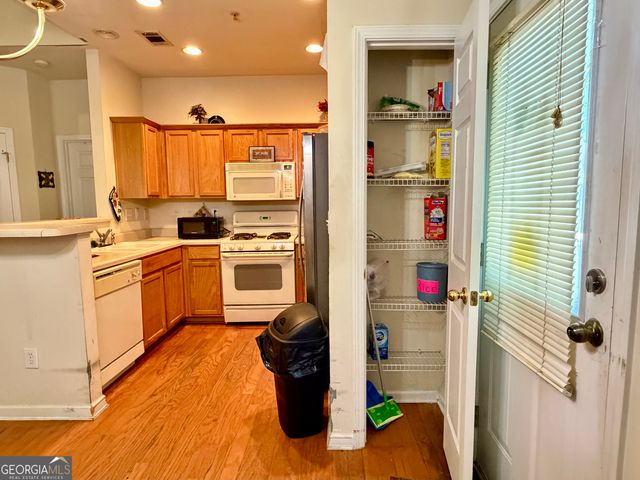2114 Appaloosa Way, Conyers, GA 30012