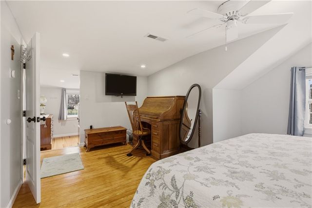 287 Parkside Drive, Warwick, RI 02888