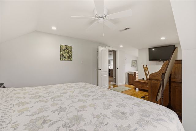 287 Parkside Drive, Warwick, RI 02888