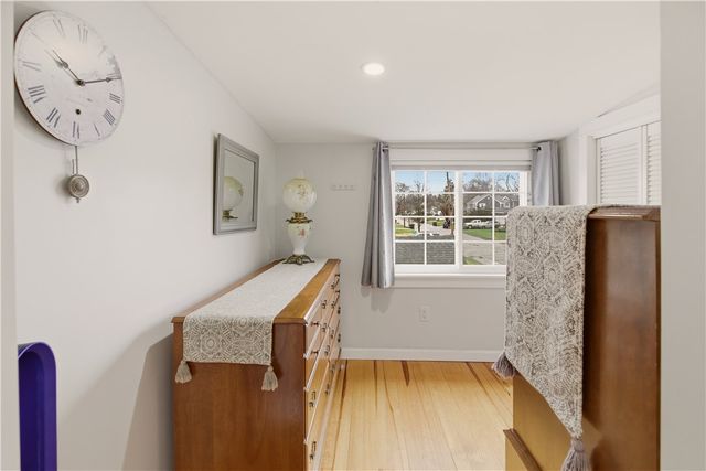 287 Parkside Drive, Warwick, RI 02888