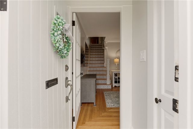 287 Parkside Drive, Warwick, RI 02888