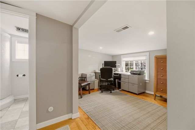 287 Parkside Drive, Warwick, RI 02888