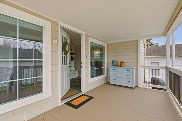 287 Parkside Drive, Warwick, RI 02888