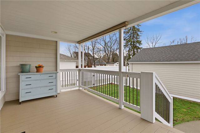 287 Parkside Drive, Warwick, RI 02888