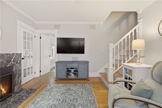 287 Parkside Drive, Warwick, RI 02888