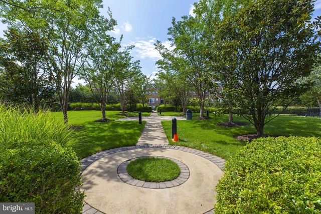 24704 CLOCK TOWER SQ, Aldie, VA 20105