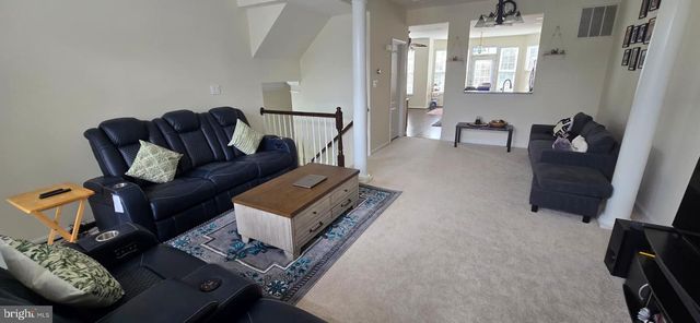 24704 CLOCK TOWER SQ, Aldie, VA 20105
