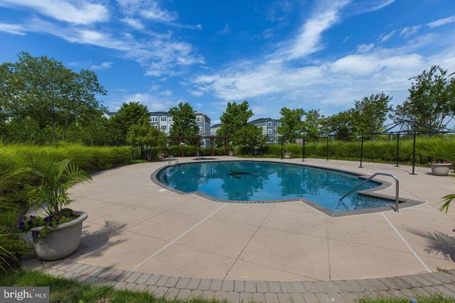 24704 CLOCK TOWER SQ, Aldie, VA 20105