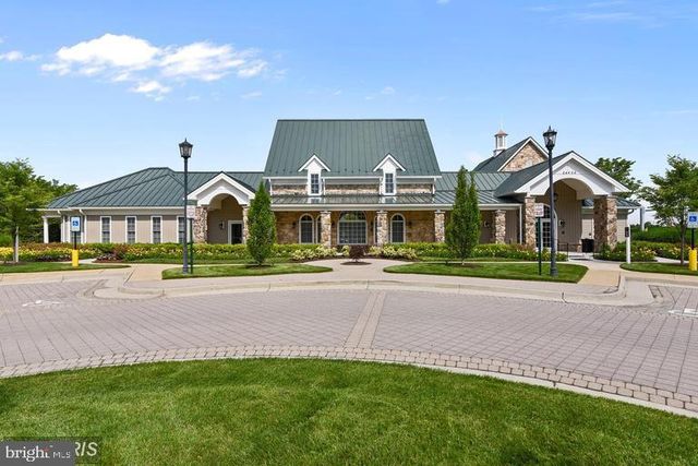 24704 CLOCK TOWER SQ, Aldie, VA 20105