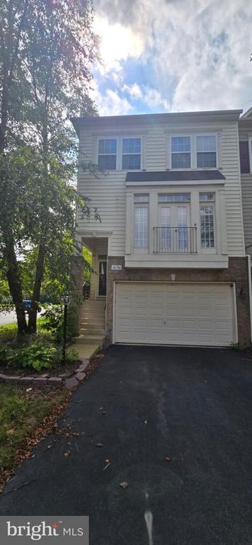 24704 CLOCK TOWER SQ, Aldie, VA 20105