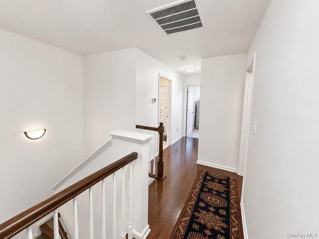 37 Lindentree Lane, Middletown, NY 10940