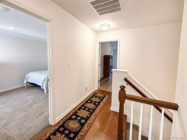 37 Lindentree Lane, Middletown, NY 10940