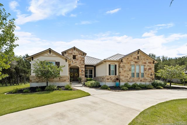 2335 Geneseo Oaks, New Braunfels, TX 78132