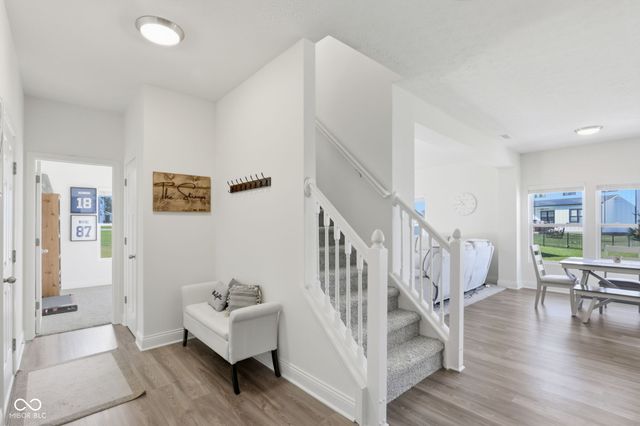 55 Manchester Drive, Trafalgar, IN 46181