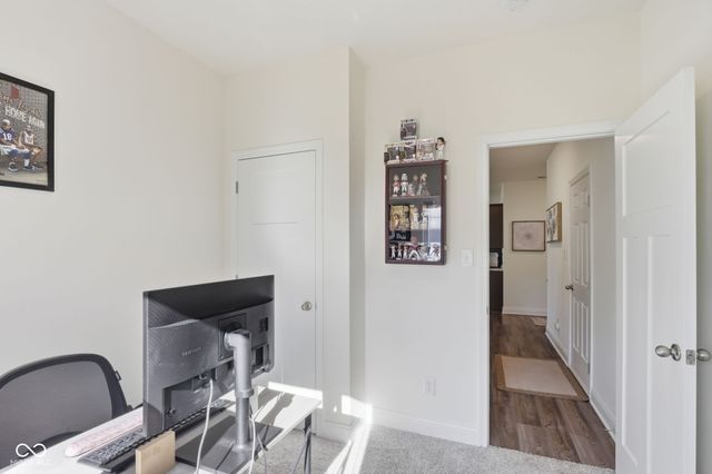 55 Manchester Drive, Trafalgar, IN 46181