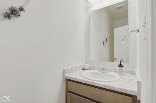 55 Manchester Drive, Trafalgar, IN 46181