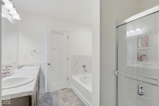 55 Manchester Drive, Trafalgar, IN 46181