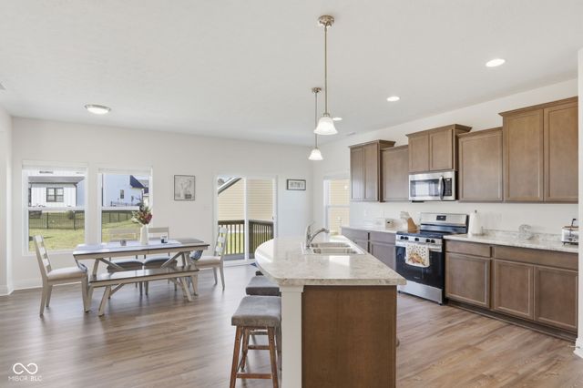 55 Manchester Drive, Trafalgar, IN 46181