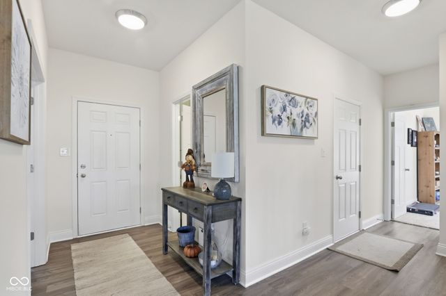 55 Manchester Drive, Trafalgar, IN 46181