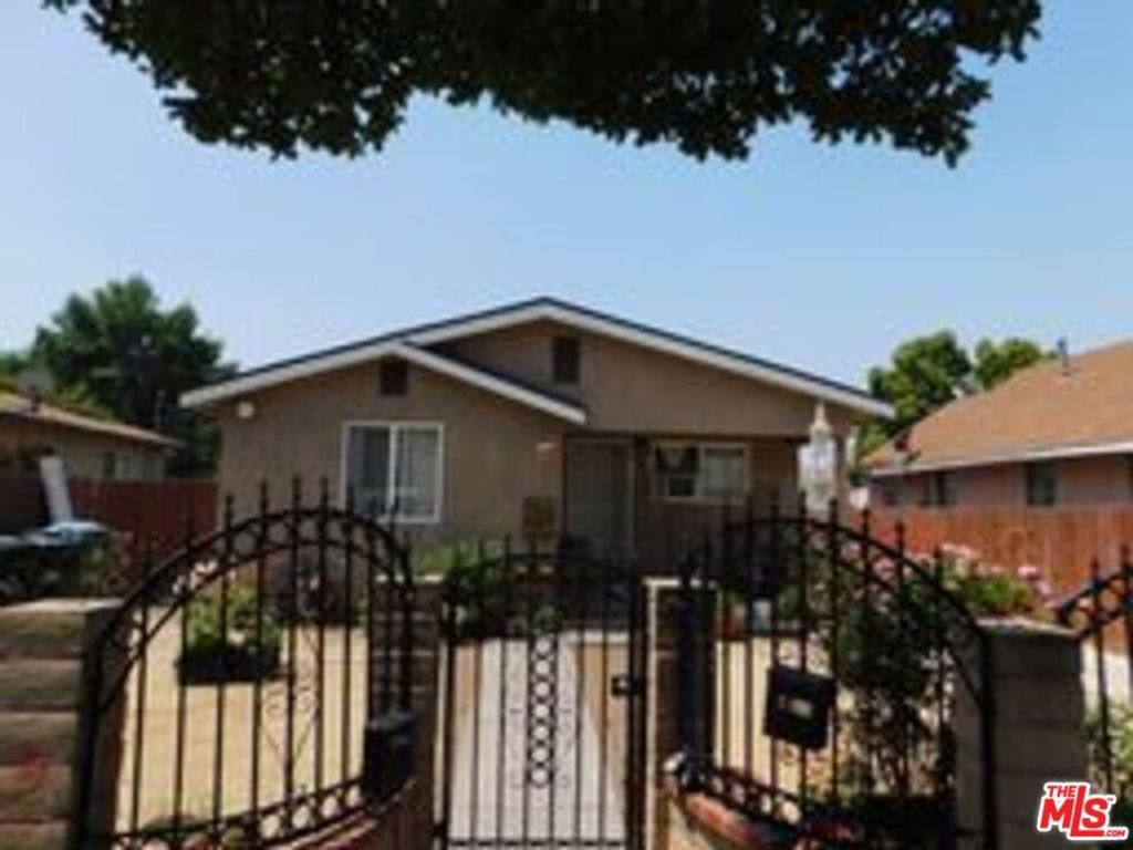 Image 2 of property listing at 2746 Wabash Avenue, Los Angeles, CA 90033
