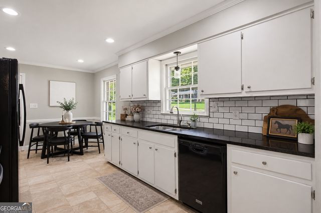 3053 E Ramble Lane, Decatur, GA 30033