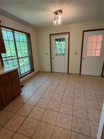 9 King Drive, Clarksville, AR 72830