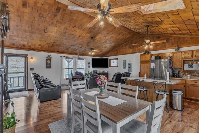 11011 W 129th Avenue, Cedar Lake, IN 46303