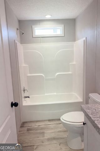 1823 Rock Springs Rd, Dublin, GA 31021