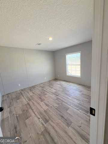 1823 Rock Springs Rd, Dublin, GA 31021