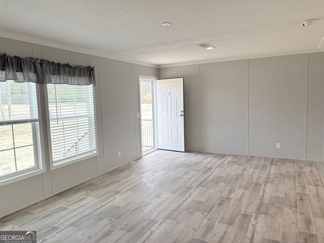 1823 Rock Springs Rd, Dublin, GA 31021