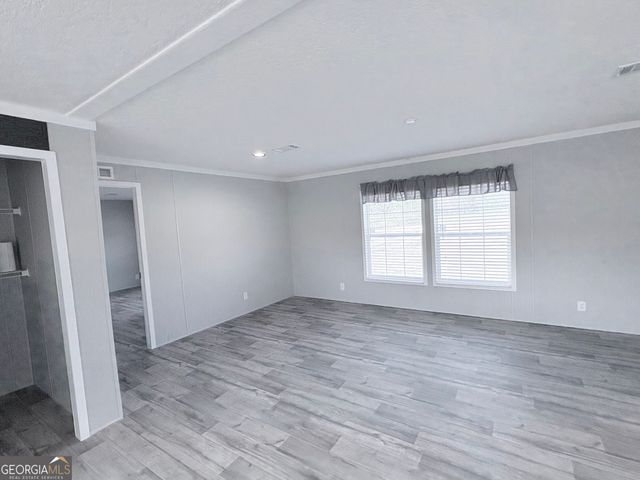 1823 Rock Springs Rd, Dublin, GA 31021