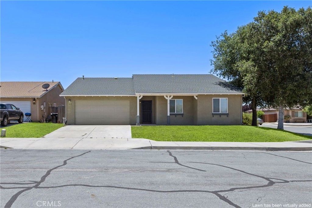 Image 2 of property listing at 810 Sebastian Court, San Miguel, CA 93451