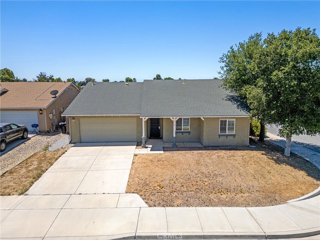 Image 33 of property listing at 810 Sebastian Court, San Miguel, CA 93451