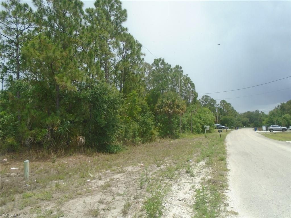 705 Creuset AVE S, LEHIGH ACRES, FL 33974 — photo 2